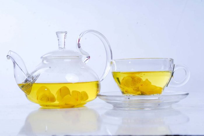 uống trà hoa vàng mỗi ngày để tốt cho sức khỏe