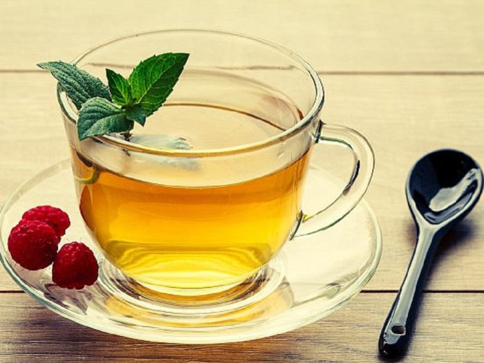 Uống trà xanh ngăn ngừa mỡ thừa