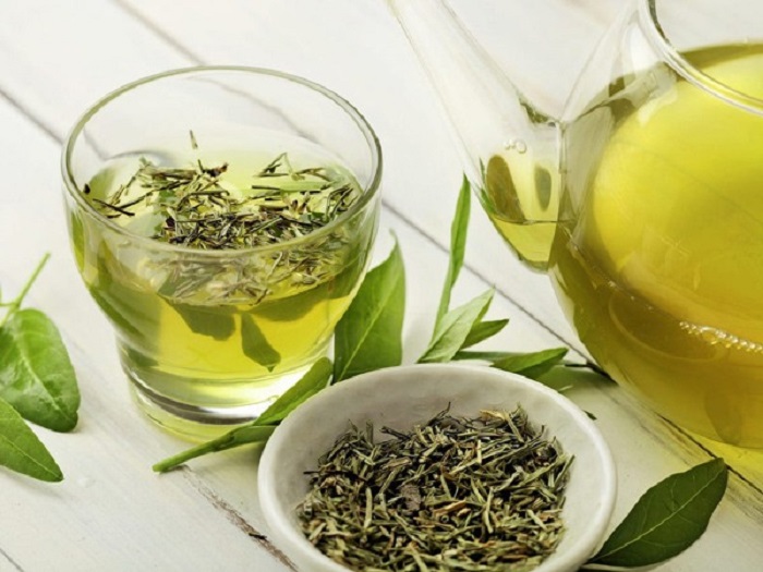 Uống trà gì để giảm mỡ bụng? Trà xanh là một lựa chọn hàng đầu